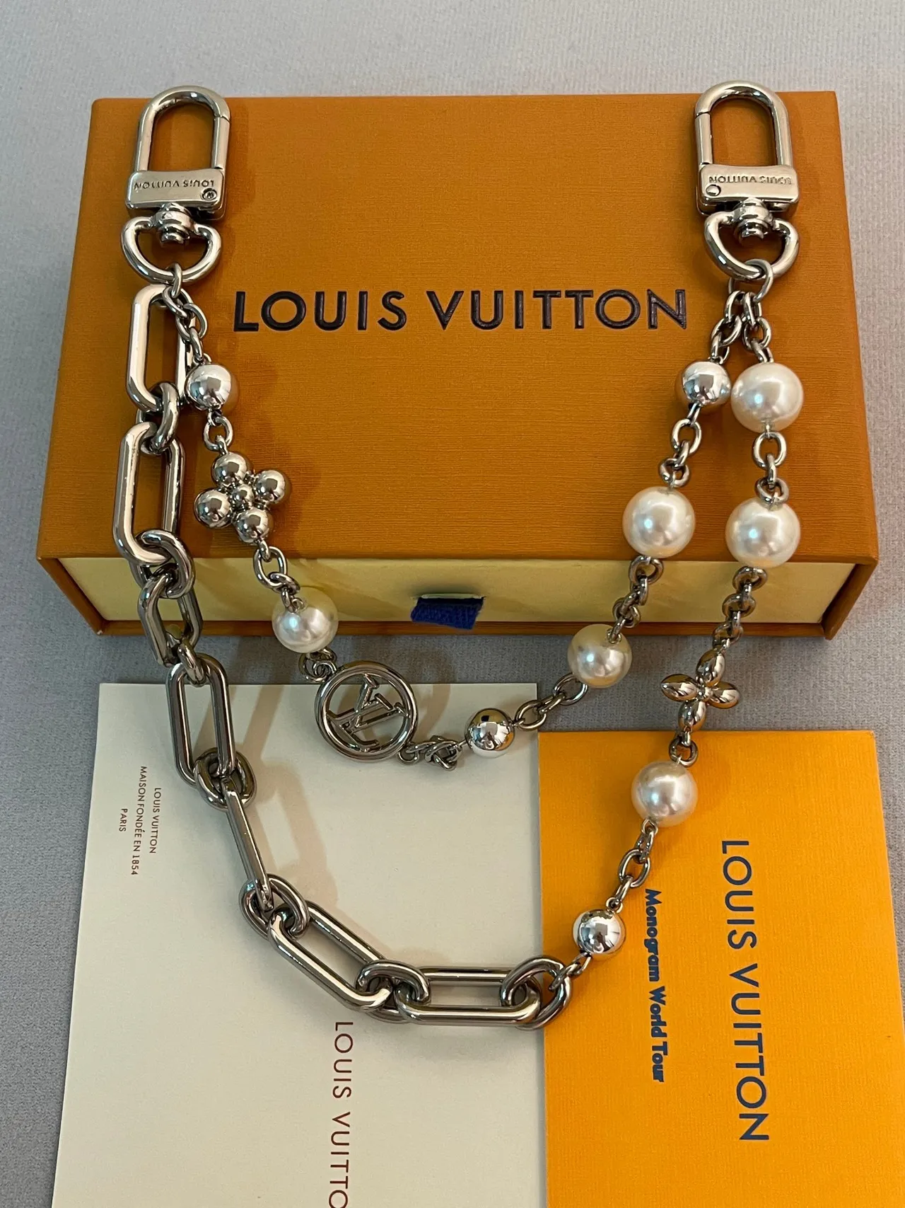 Louis Vuitton Monogram World Tour Pearl and Chain Bracelet 4