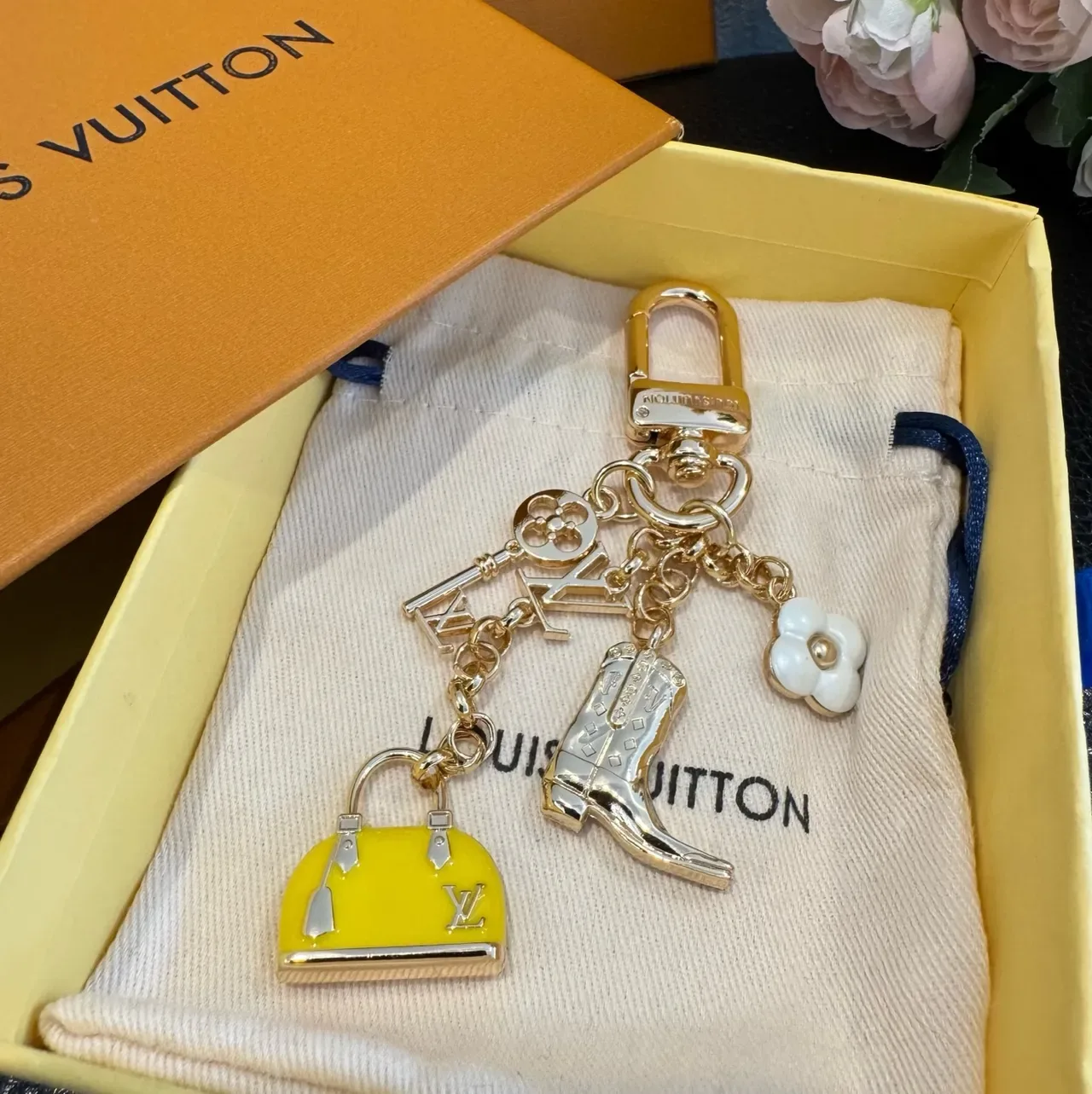 Louis Vuitton Multi-Charm Keyring Gold Yellow Metal Enamel Bag Bracelet 2