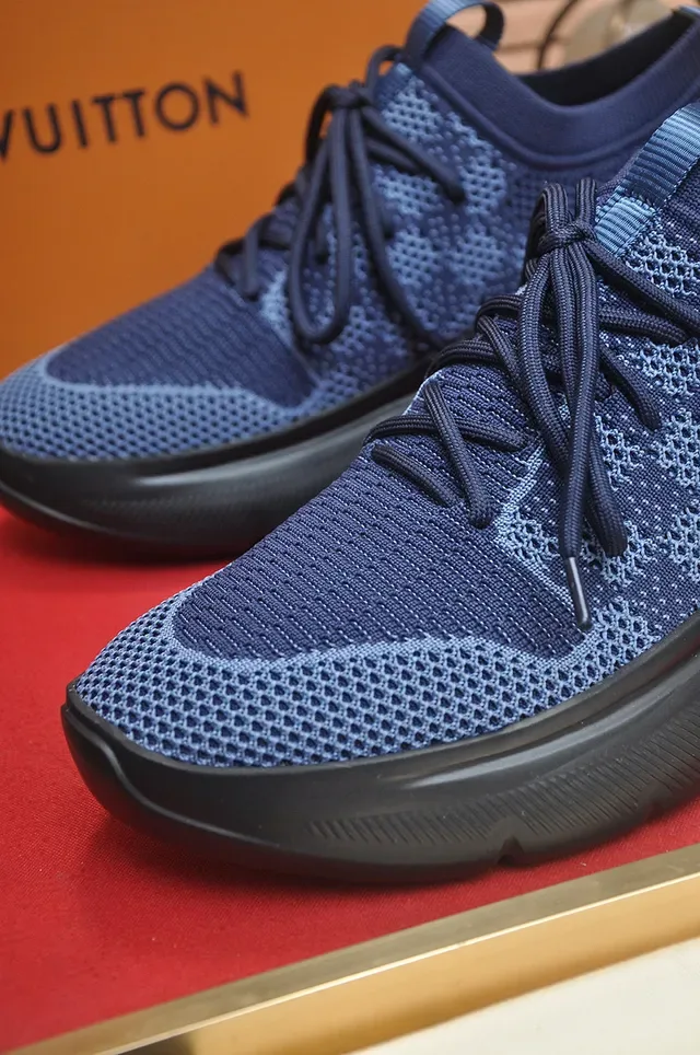 Louis Vuitton Navy Blue Knit Upper Integrated Lacing Lifestyle Sneakers 8