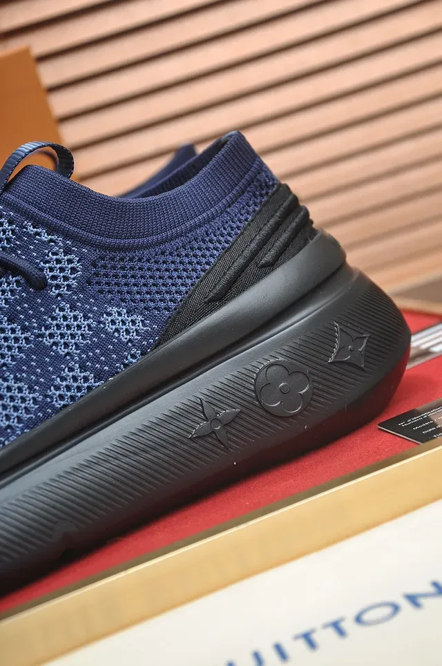 Louis Vuitton Navy Blue Knit Upper Integrated Lacing Lifestyle Sneakers 9