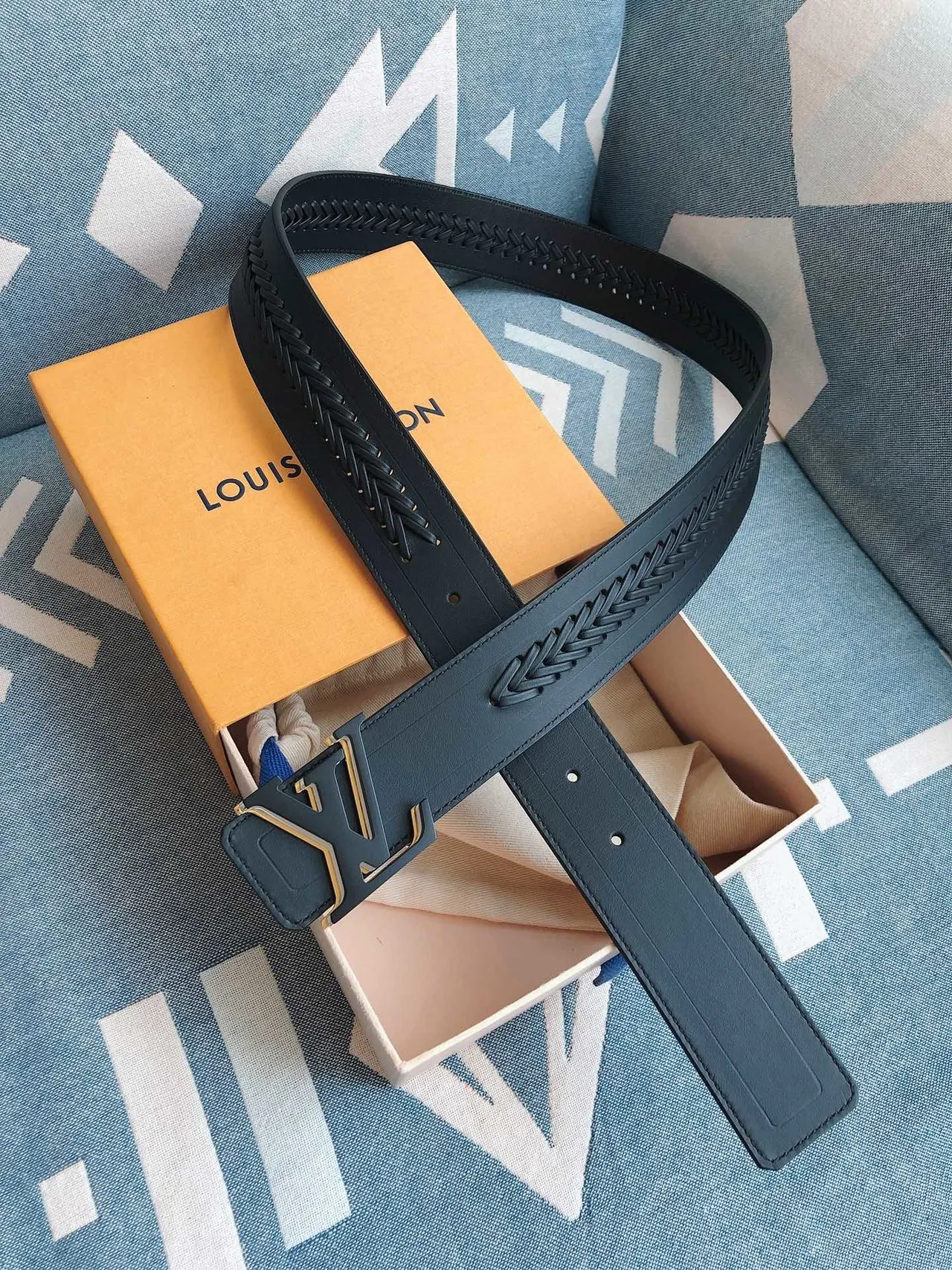 Louis Vuitton Navy Gold Braided Strap Oversized LV Monogram Buckle Leather Belt 3