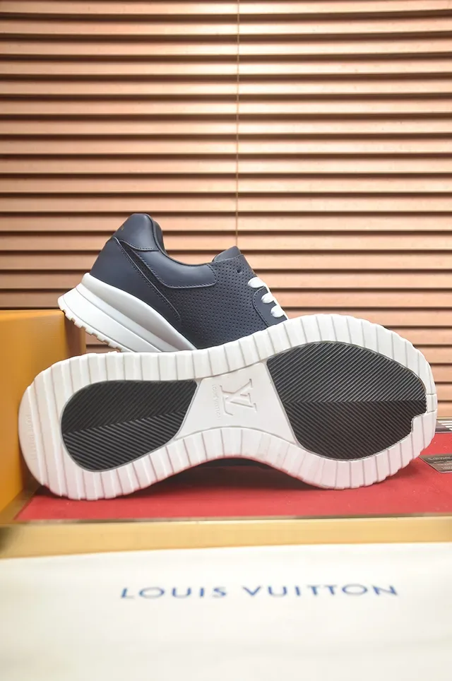 Louis Vuitton Navy White Perforated Leather Upper Sculpted Midsole Lifestyle Sneakers 3