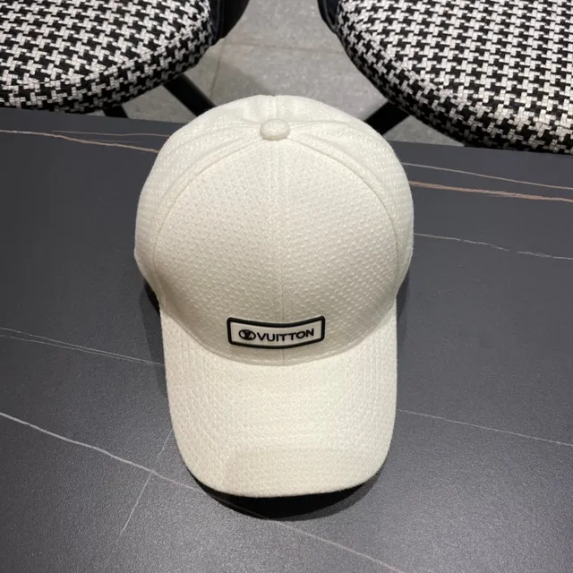 Louis Vuitton Off-White Textured Baseball Cap 7