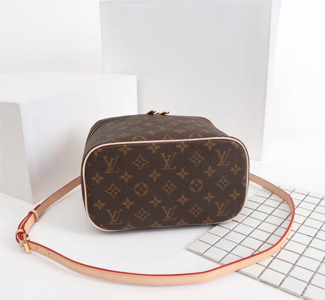 Louis Vuitton Petite Malle Marrom Monogram Lona Bolsa Boston 5