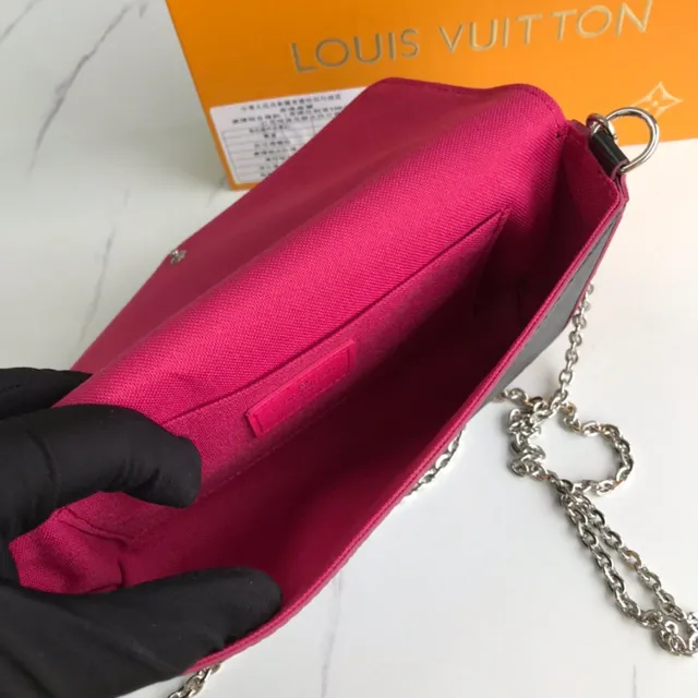 Louis Vuitton Pochette Accessoires Black Pink Structure Flap Epi Texture Cuir Envelope Clutch 3