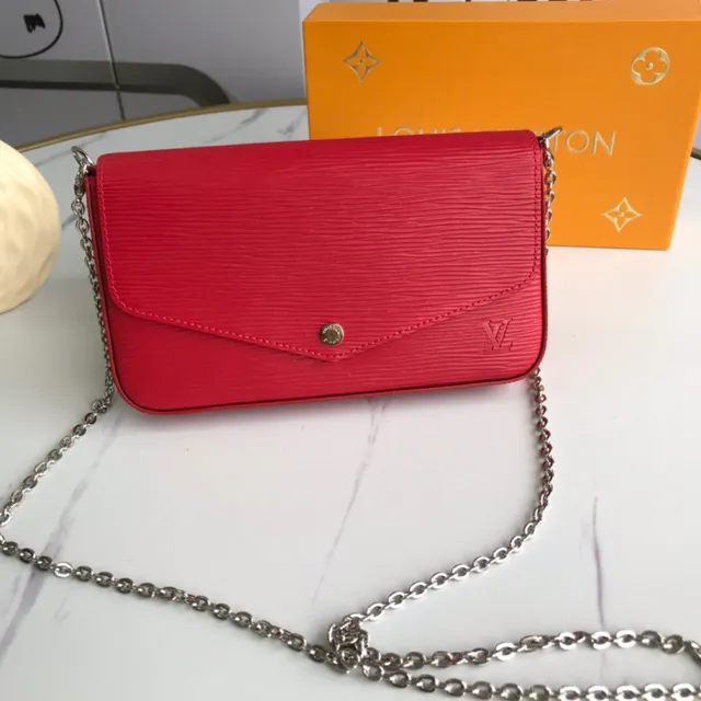 Louis Vuitton Pochette Accessoires Black Pink Structure Flap Epi Texture Cuir Envelope Clutch 19