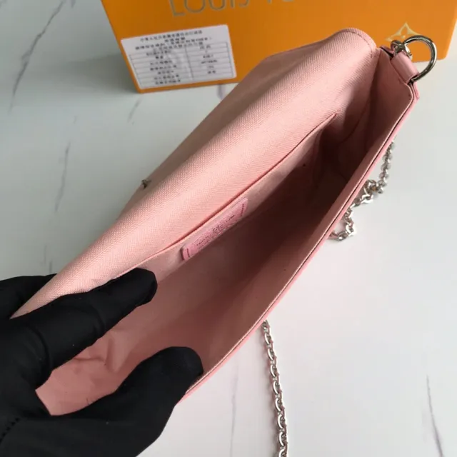 Louis Vuitton Pochette Accessoires Black Pink Structure Flap Epi Texture Cuir Envelope Clutch 21