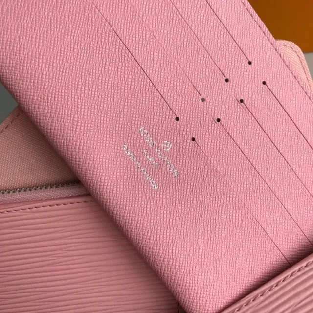 Louis Vuitton Pochette Accessoires Black Pink Structure Flap Epi Texture Cuir Envelope Clutch 22
