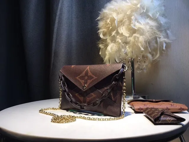 Louis Vuitton Pochette Metis Marron Or Flap Enveloppe Monogramme Toile Sac 6