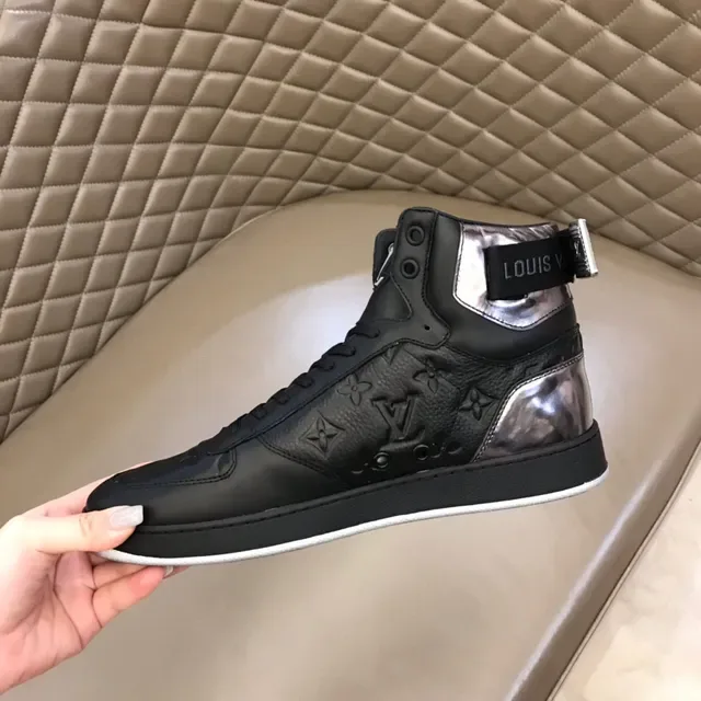Louis Vuitton Run Away Black and Silver Metallic Lifestyle Sneakers 3