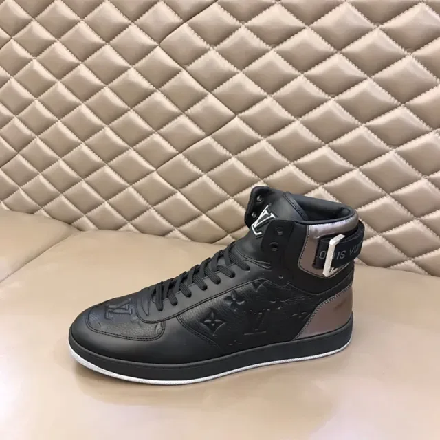 Louis Vuitton Run Away Black and Silver Metallic Lifestyle Sneakers 5