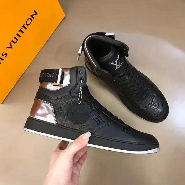 Louis Vuitton Run Away Black and Silver Metallic Lifestyle Sneakers 6