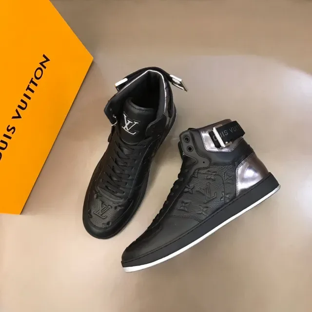 Louis Vuitton Run Away Black and Silver Metallic Lifestyle Sneakers 8