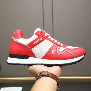 Louis Vuitton Run Away vermelho e branco tênis lifestyle