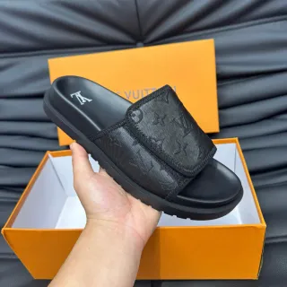 लुई विट्टोन Run Away Slide काला मोनोग्राम जाली स्लिपर