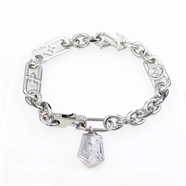 Louis Vuitton Silver Chunky Chain Monogram-Engraved Links Bracelet 6