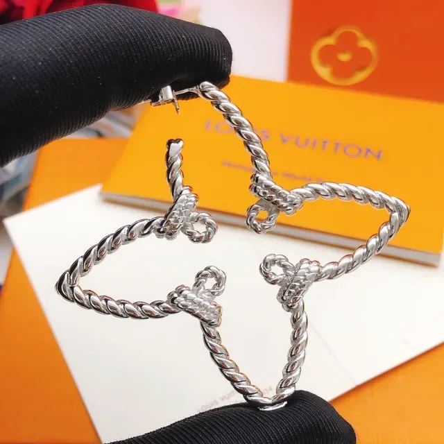 Louis Vuitton Twisted Rope Knot Triangular Hoop Earrings 5
