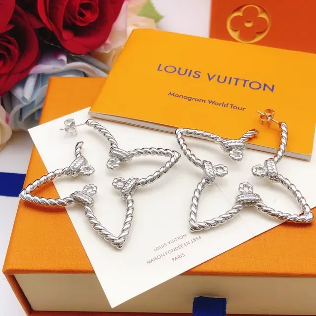 Louis Vuitton Twisted Rope Knot Triangular Hoop Earrings 6