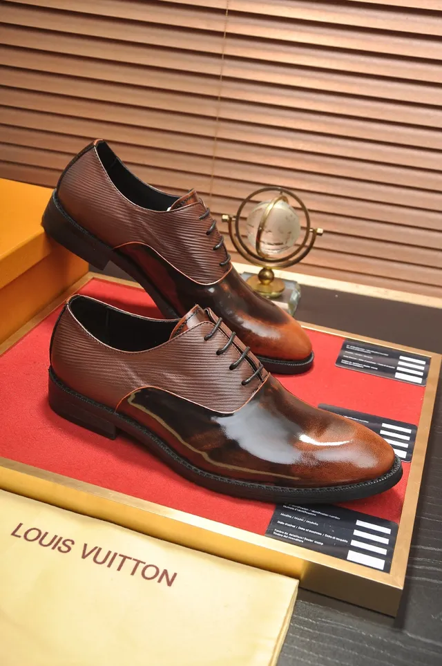 Louis Vuitton Chaussures Oxford Marron Bicolore Brillantes 4