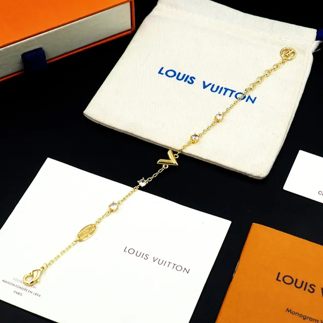 Louis Vuitton V Collection Gold-Tone Crystal Bracelet 8