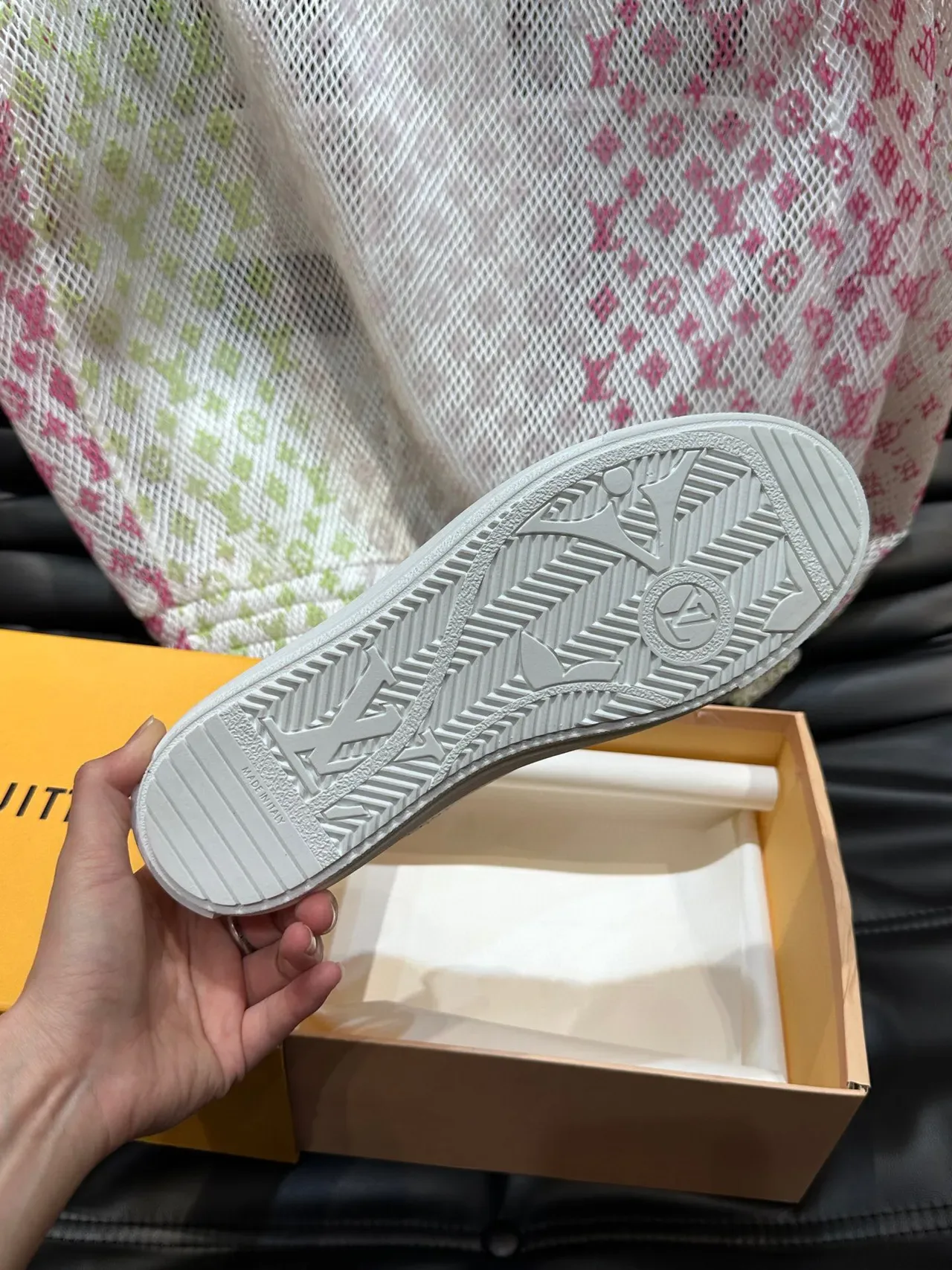 Louis Vuitton White and Blue Perforated Leather Lifestyle Sneakers 9