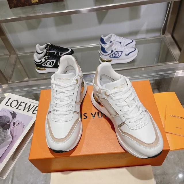 Louis Vuitton Blancs Beige Cuir Supérieur Panneaux Contrastés Lifestyle Sneakers 4
