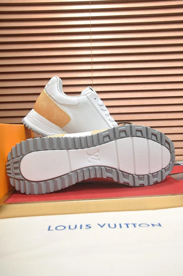 Louis Vuitton White Beige Low-Top Mixed-Material Paneling Lifestyle Sneakers 3