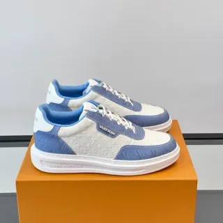Louis Vuitton Tênis lifestyle branco e azul com monograma de canvas color-block
