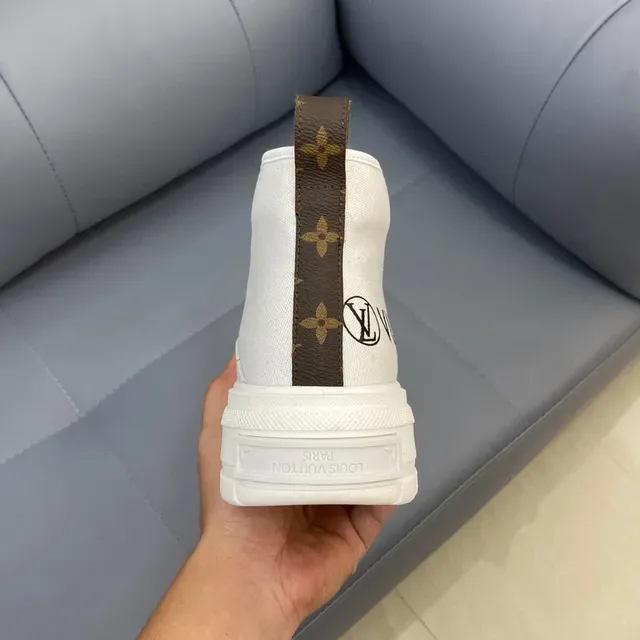 Louis Vuitton White Brown High-Top Canvas Upper Lifestyle Sneakers 3