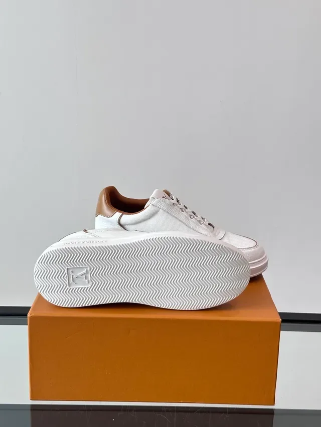 Louis Vuitton White Brown Low-Top Textured-Panel Construction Lifestyle Sneakers 2