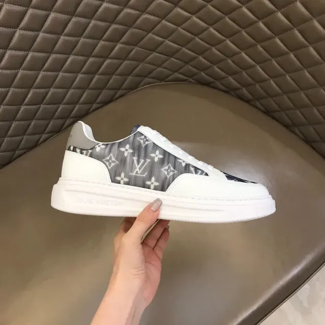 Louis Vuitton White Gray Monogram-Print Panel Leather Overlays Lifestyle Sneakers 6