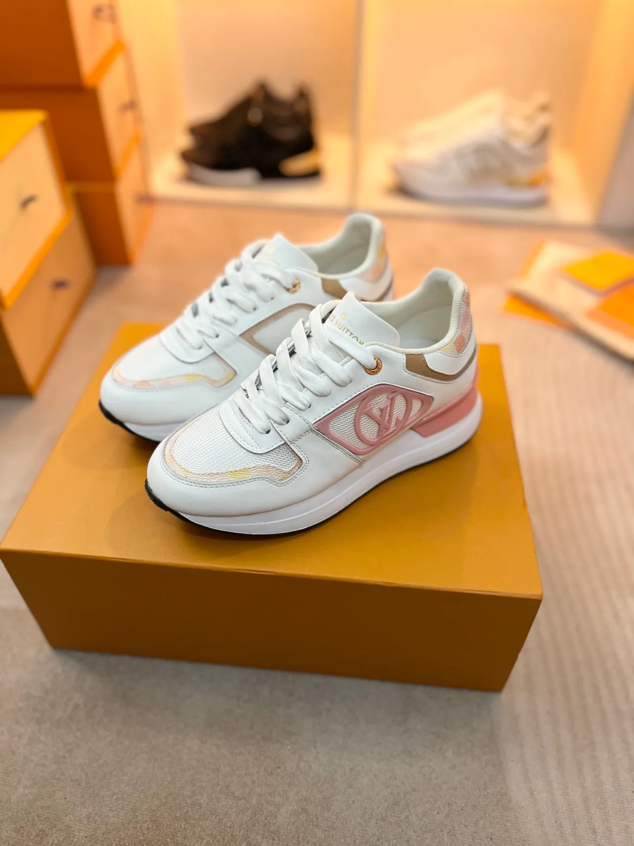 Louis Vuitton White Pink Low-Top Sneaker Mesh And Leather Paneling Lifestyle Sneakers 5