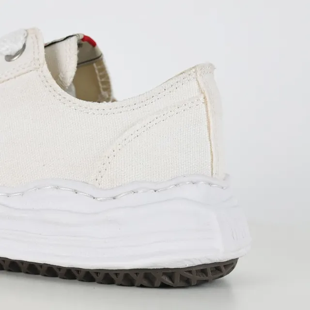 Maison Margiela White Black Sculpted Toe Cap Layered Rubber Midsole Lifestyle Sneakers 4
