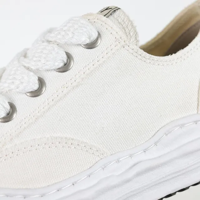 Maison Margiela White Black Sculpted Toe Cap Layered Rubber Midsole Lifestyle Sneakers 6