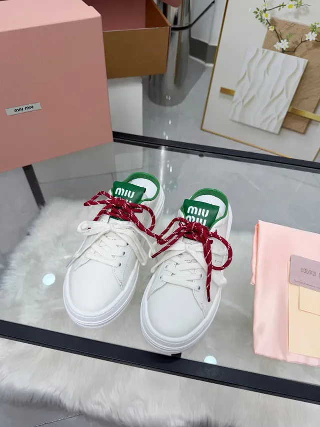 Miu Miu Wander Blanc Vert Rouge Lacets doubles Style de vie Sneakers 5