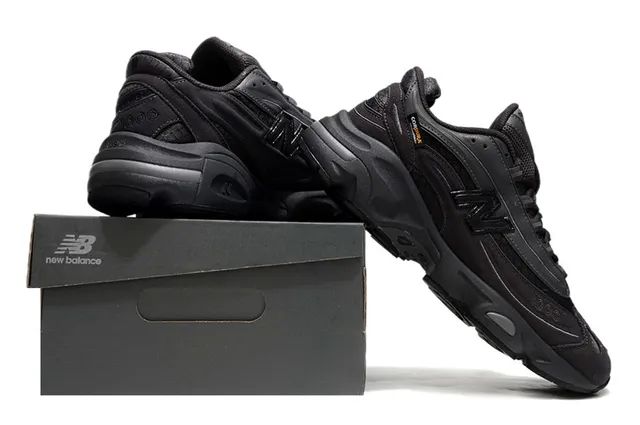 New Balance 1000 Monochromatic Black Chunky Sneakers 6