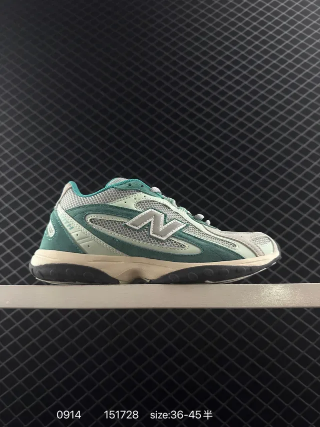 New Balance 204L Low-Top Semelle Fine Sneakers Lifestyle 4