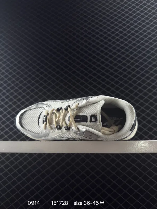 New Balance 204L Low-Top Semelle Fine Sneakers Lifestyle 5
