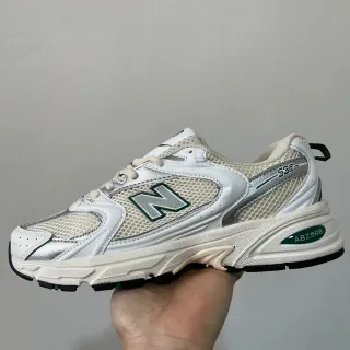 New Balance 530 حذاء رياضي أبيض بيج أخضر نمط حياة