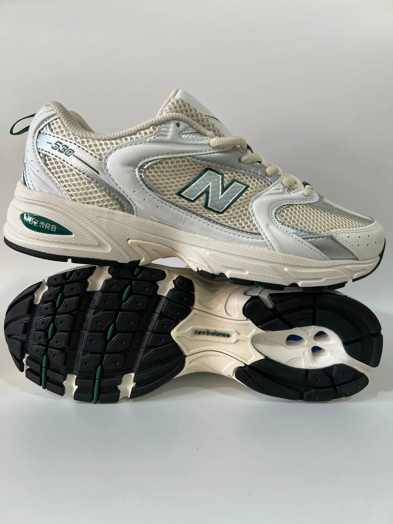 New Balance 530 Tênis Lifestyle Branco Bege Verde 4