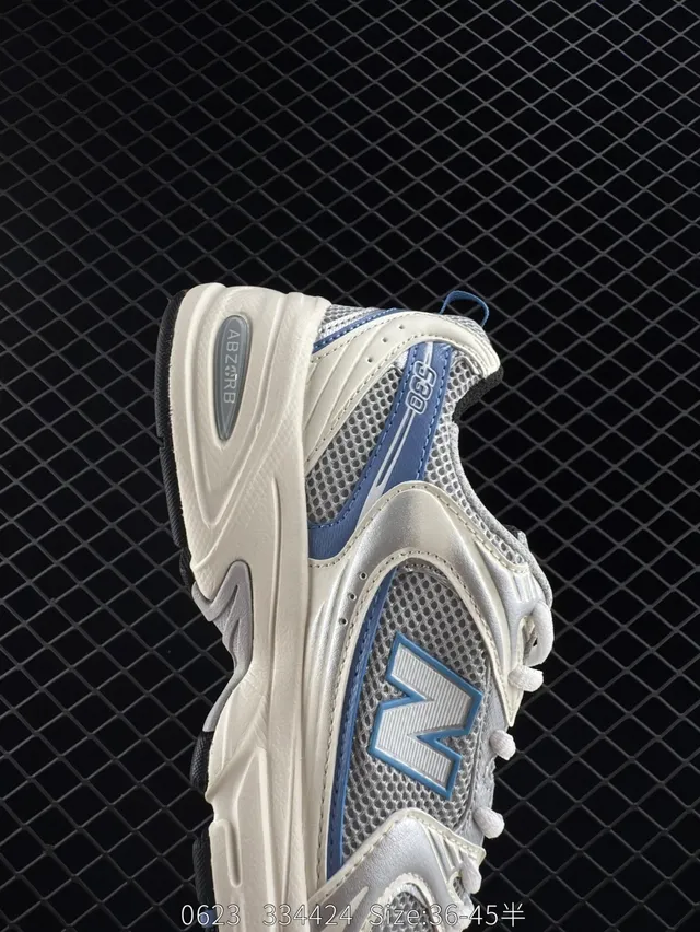 New Balance 530 Tênis Brancos Azuis com Malha em Camadas Chunky 7