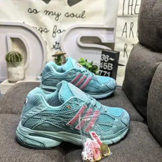 New Balance 9060 Aqua Pink Lifestyle Sneakers
