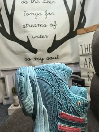 New Balance 9060 Aqua Pink Chaussures lifestyle 3