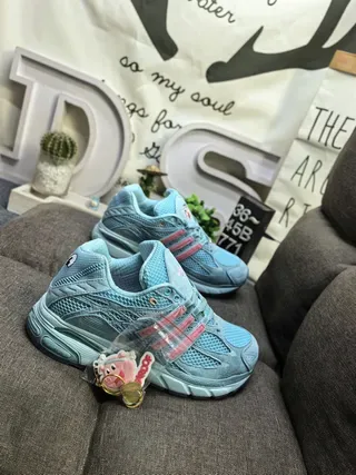 New Balance 9060 Aqua Pink Chaussures lifestyle 9