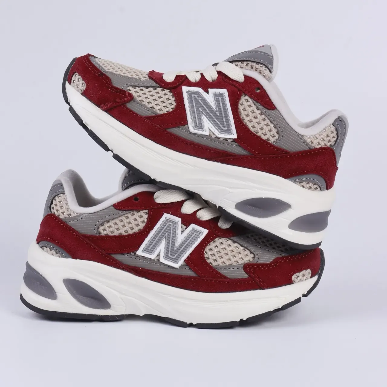 New Balance 9060 Tênis Lifestyle Preto e Branco 5