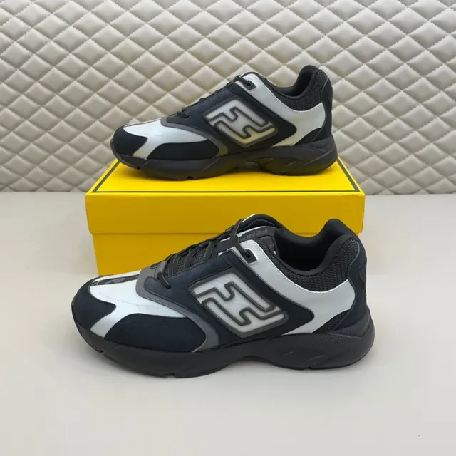 New Balance 9060 Navy et Blanc Lifestyle Sneakers 4
