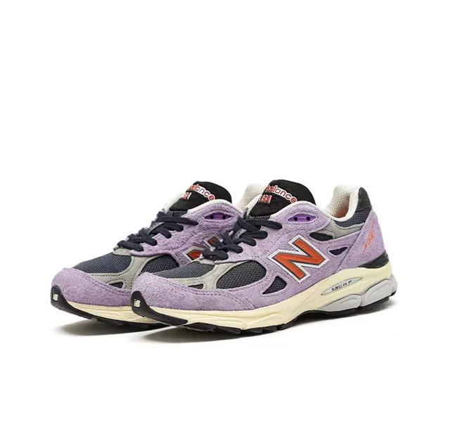 New Balance 990 Chaussures lifestyle en daim et maille lavande 4