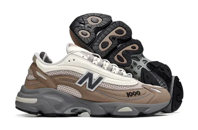 New Balance Tênis chunky bege cinza com upper de malla layered e sintético midsole multi-densidade 4