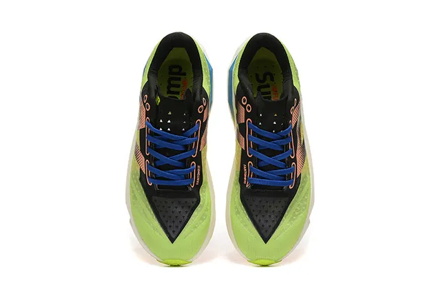 New Balance FuelCell Elite Zapatos de correr de varios colores 2