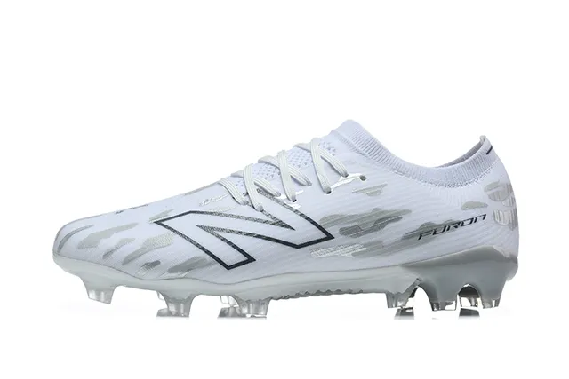 New Balance Furon সাদা ধূসর নিম্নকাট সক-ফিট কলার ফার্ম-গ্রাউন্ড সকার জুতা 10
